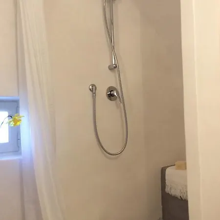 La Casa Nel Vicolo Apartment *